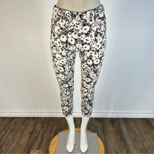 UNIQLO Animal Print Cropped Ankle Pants M 29-28 | Whimsygoth Floral Aesthetic